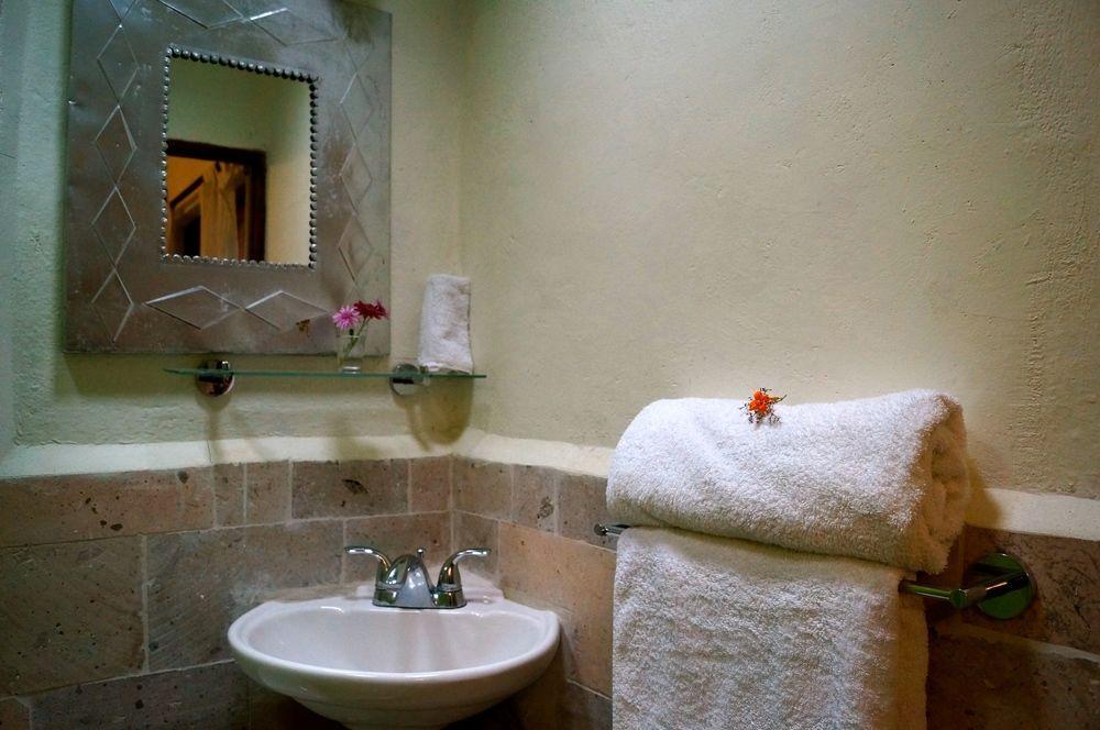 Hotel Aqui Es Mexico San Miguel de Allende Ngoại thất bức ảnh