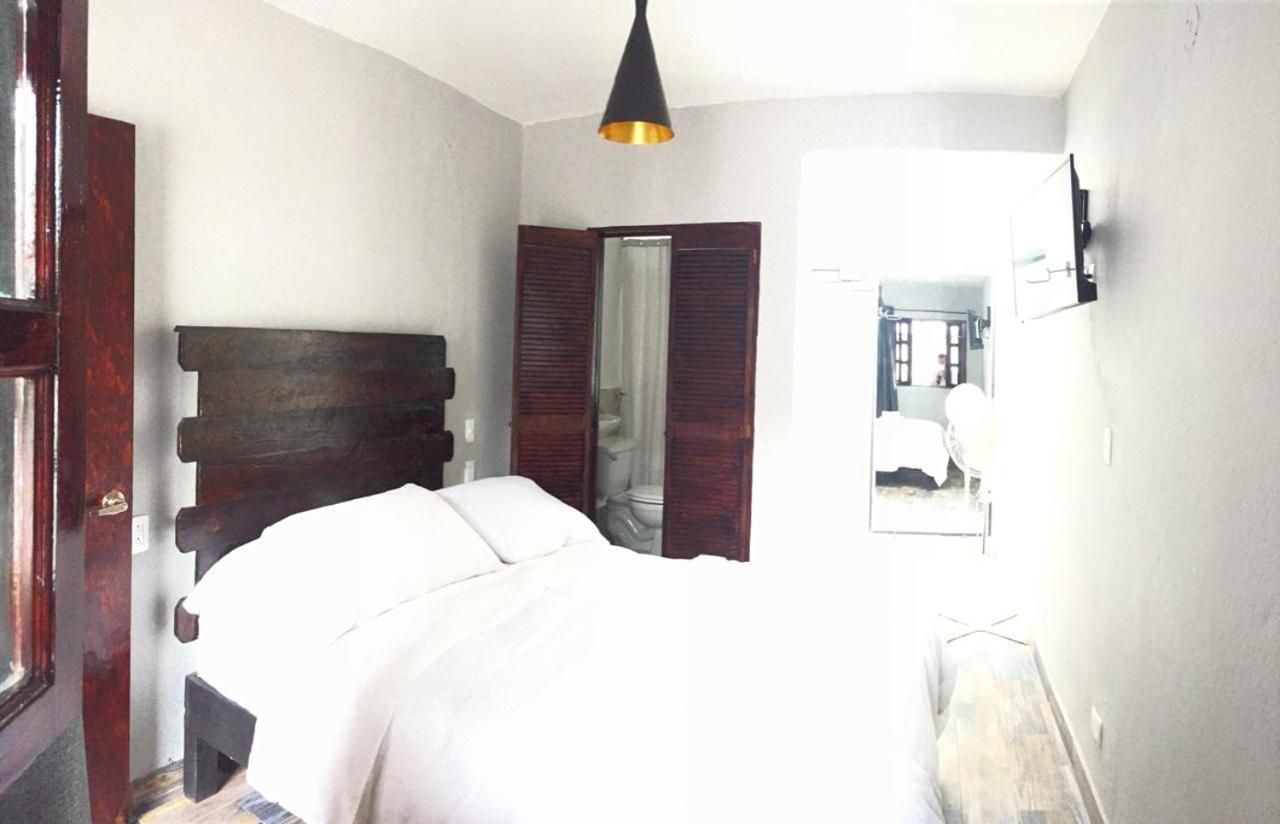 Hotel Aqui Es Mexico San Miguel de Allende Ngoại thất bức ảnh